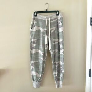 Aerie Camo Joggers - Size XS Excellent Condition
